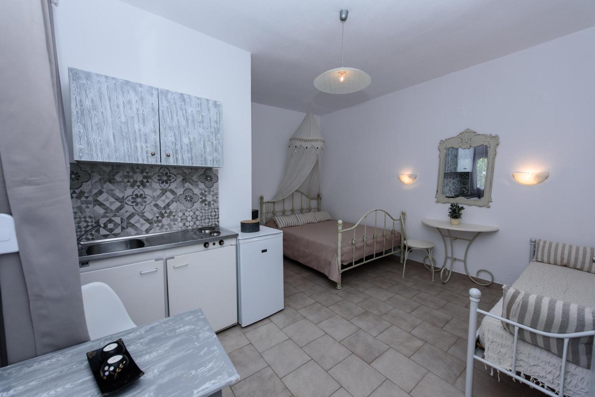 Vithos Apartment Agnontas Bagian luar foto